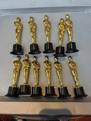 11 Piezas Participación Millennial Trofeo de Oro Ceremonia Fiesta Favor Novedad Foto 1 de 4