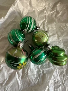 Lot of 6 antique MERCURY GLASS Ornaments Green Silver Painted Glitter White - Picture 1 of 7