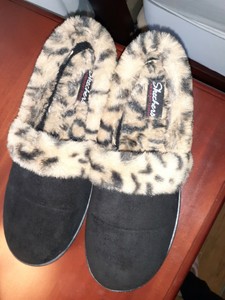womens slippers size 8.5