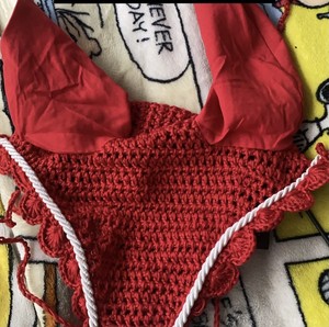 Red horse fly bonnet- Full size