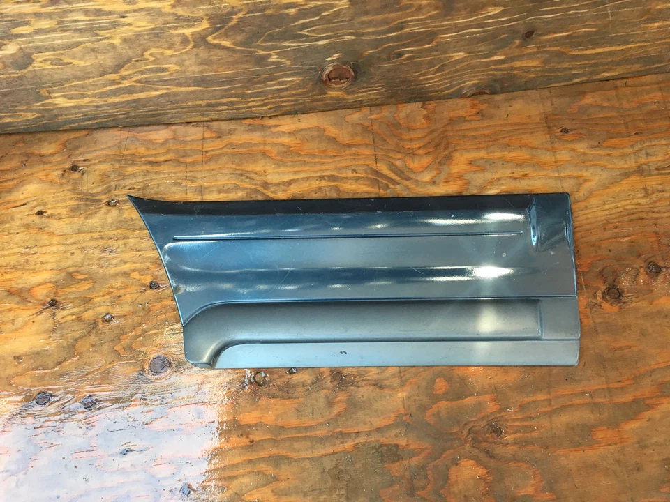 1998 1999 2000 2001 2002 Lincoln Navigator rear right door moulding trim F85B Foto 1 de 1