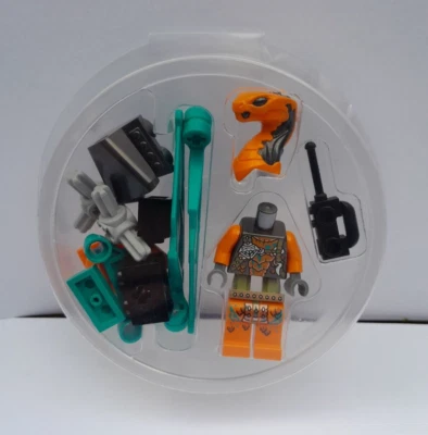 GENUINE LEGO NINJAGO SNAKE WARRIOR WITH DRONE MINIFIGURE BRAND NEW! - Image 1 of 2