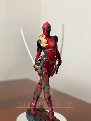 Figura Lady Deadpool/25 cm/Pro. Pintado Foto 1 de 4