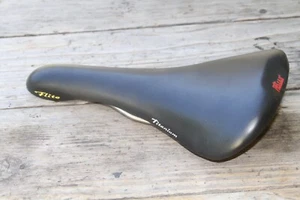 Selle Italia Flite Titanium TI Rail Black Saddle MTB Race 1992 Original - Picture 1 of 12