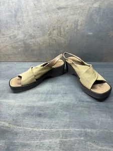 Donald J Pliner Sandals Women’s sz 8.5 M Caya Gold Elastic Mesh Tan Strap - Picture 1 of 7