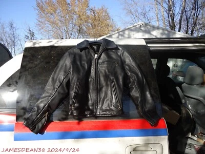 CHAQUETA DE CUERO NEGRA SCHOTT PARA HOMBRE TALLA 34 MOTOCICLISTA CAFÉ PUNK AÑOS 80 90 MOTO Foto 1 de 3