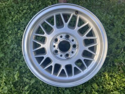 Original BMW Alufelge Styling 8 7,5x16 für E31 E32 E34 1179922 - Bild 1 von 4