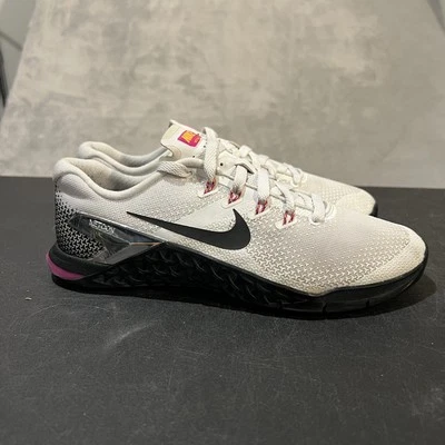 Nike Metcon 4 Zapatos de Entrenamiento para Mujer 8.5 Blanco Negro Rosa CrossFit Gimnasio Tenis Foto 1 de 4
