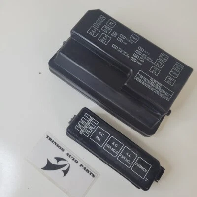 Toyota Corolla 1998-2001 debajo del capó caja de fusibles tapa juego de (2) negro OEM Foto 1 de 4