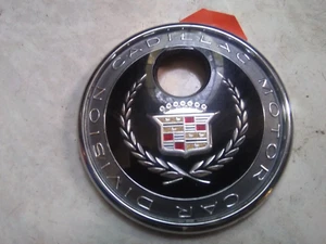 *NEW* NOS 1990s CADILLAC OEM Trunk Lock Emblem Part Numbers 3536690 / 3536691 - Picture 1 of 3