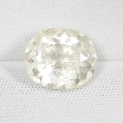 6.37 ct  DAZZLING   NATURAL GOSHENITE  YELLOW SADE OF BERYL - See Vdo SQB - Image 1 of 3