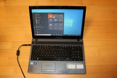 Acer Aspire 5749 15,6″ Notebook Intel Core i3 2.2-2.3 GHz - 4 GB RAM  500 GB HD - Bild 1 von 4