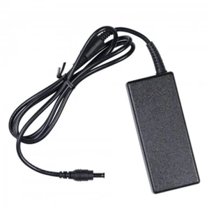 Garmin Approach R50 Netzteil 010-13074-00 - Bild 1 von 1