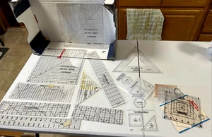 Lot of 13 Plastic Quilting Grids & Rulers, Omnigrid, Dritz Plus - Picture 1 of 14