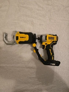 Dewalt 18V PVC PEX Pipe Cutter Connection System Impact Driver DCF809N - Bare - Picture 1 of 2