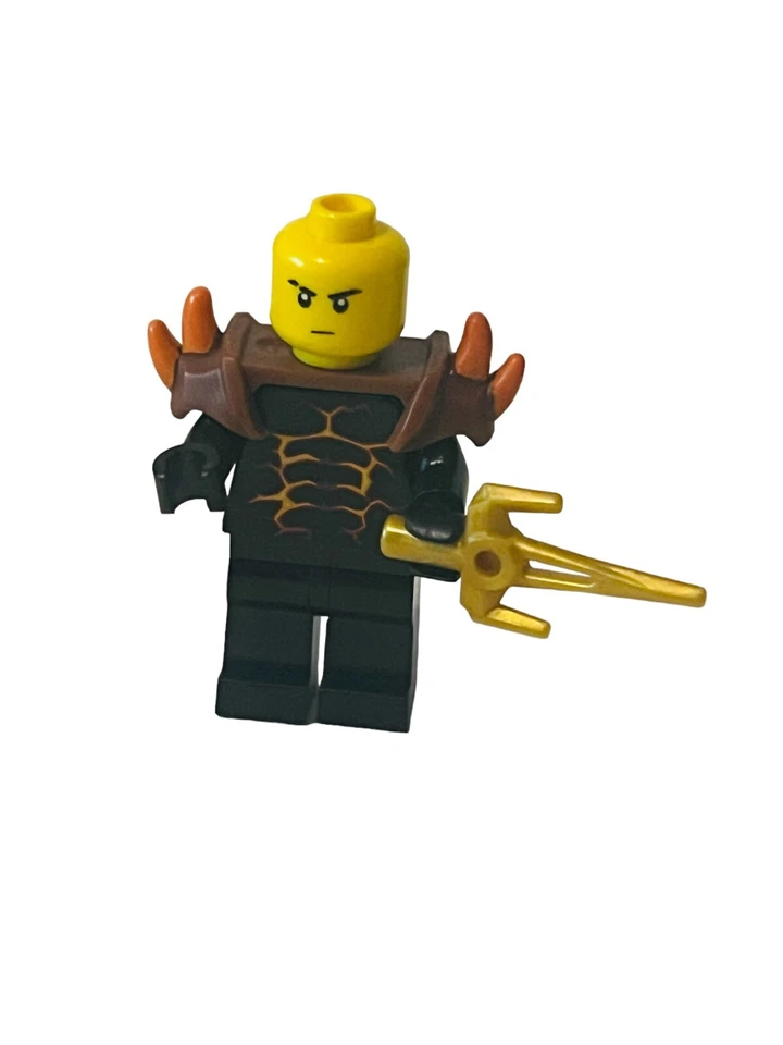 Lego Minifigure vtg mini figure building blocks Ninjago Ninja Spiked Shoulder - Image 1 of 3