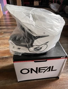 O'Neal 3SRS Solid Adult XS Helmet - Motocross Dirt Bike Offroad White - Picture 1 of 7