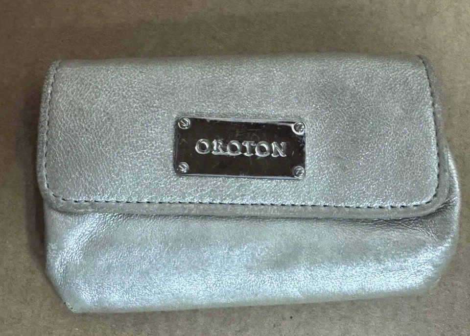 Oroton Sliver Gunmetal  small  Leather  Coin Purse snap clip inside zip GUC - Image 1 of 4