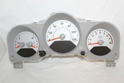Cuadro de instrumentos velocímetro 06 07 08 PT cruiser medidores de panel 50.791 millas Foto 1 de 4