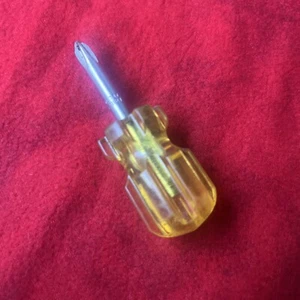 (UNBRANDED) STUBBY PHILLIPS SCREWDRIVER - YELLOW CLEAR HANDLE (k18) - Picture 1 of 6