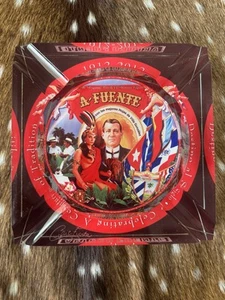 🔥Arturo Fuente Cigar Ashtray RARE heavy thick glass 8" Square x 1 3/4" H “NEW” - Picture 1 of 5