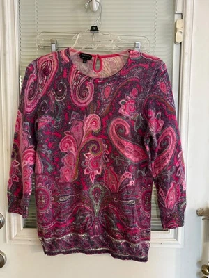 Talbots 100% 纯羊绒毛衣套衫佩斯利粉色 3/4 袖柔软 M 码 — 第 1/4 张图片