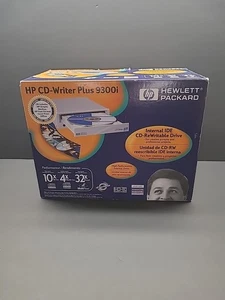 HP CD-Writer Plus 9300i Internal IDE Windows 95B/98/NT Vintage New Sealed NOS - Picture 1 of 5