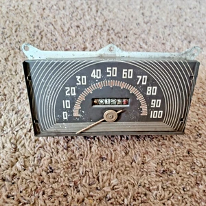 Vintage Dated 1945 Speedometer    MC8875/KS-B-8877C - Picture 1 of 4