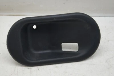 Land Rover Discovery 1999-2004 puerta delantera derecha manija interior bisel Foto 1 de 4