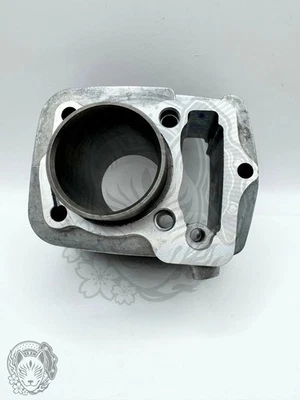 HONDA CYLINDER JUG 1993-2003 XR80R / 2004-2013 CRF80F GENUINE New 12100-GN1-730 - Image 1 of 3