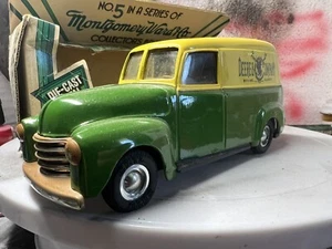 Ertl John Deere 1932 Chevy Panel Delivery Deere & Company - Picture 1 of 5