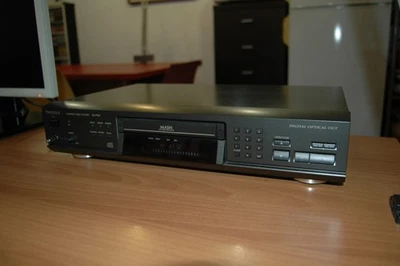 LETTORE CD TECHNICS SL-PG4 - Immagine 1 di 4