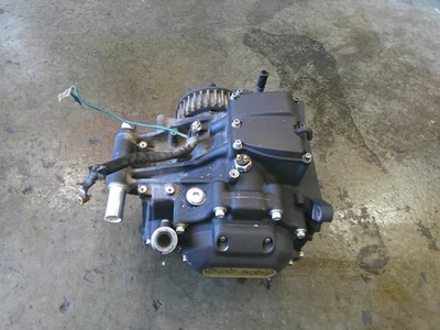 Harley-Davidson Street Bob 2018-2019 transmisión de 6 velocidades FXBB Foto 1 de 4