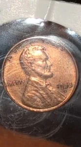 Beautiful Circulated Red Color 1953 D Wheat Penny With Mint Errors " L"  And "A" - Picture 1 of 2