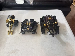 Power Ranger Ninja Storm Crimson Thunder Megazord Beetle Zord 2002 y más - Imagen 1 de 10