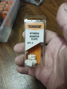 Dorman 961-309D Hyundai Bumper Clips (3Pk) - - Picture 1 of 2