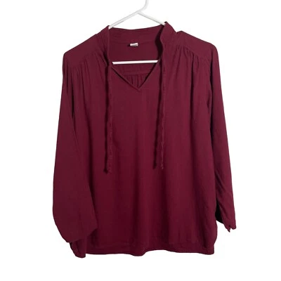 Blusa para mujer Old Navy XS roja granate cuello en V manga 3/4 informal lisa camisa top Foto 1 de 4