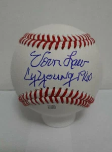 Vern Law Autographed Signed Baseball - MLB Pirates 1960 Cy Young & WSC - w/COA - Picture 1 of 1