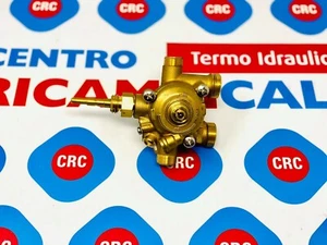 GRUPPO ACQUA RICAMBIO CALDAIE ORIGINALE JUNKERS CODICE: CRC87070025330 - Foto 1 di 2