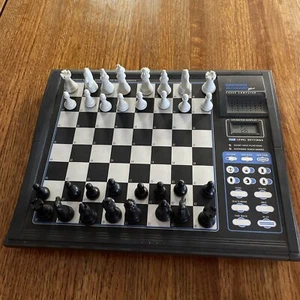 Kasparov Alchemist Plus Schachcomputer elektronisches Schachspiel KOMPLETT getestet EUC - Bild 1 von 9
