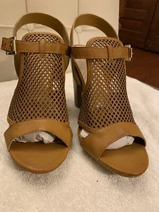 Bamboo Natural Brown Mesh Sandals Size 10 - Picture 1 of 8
