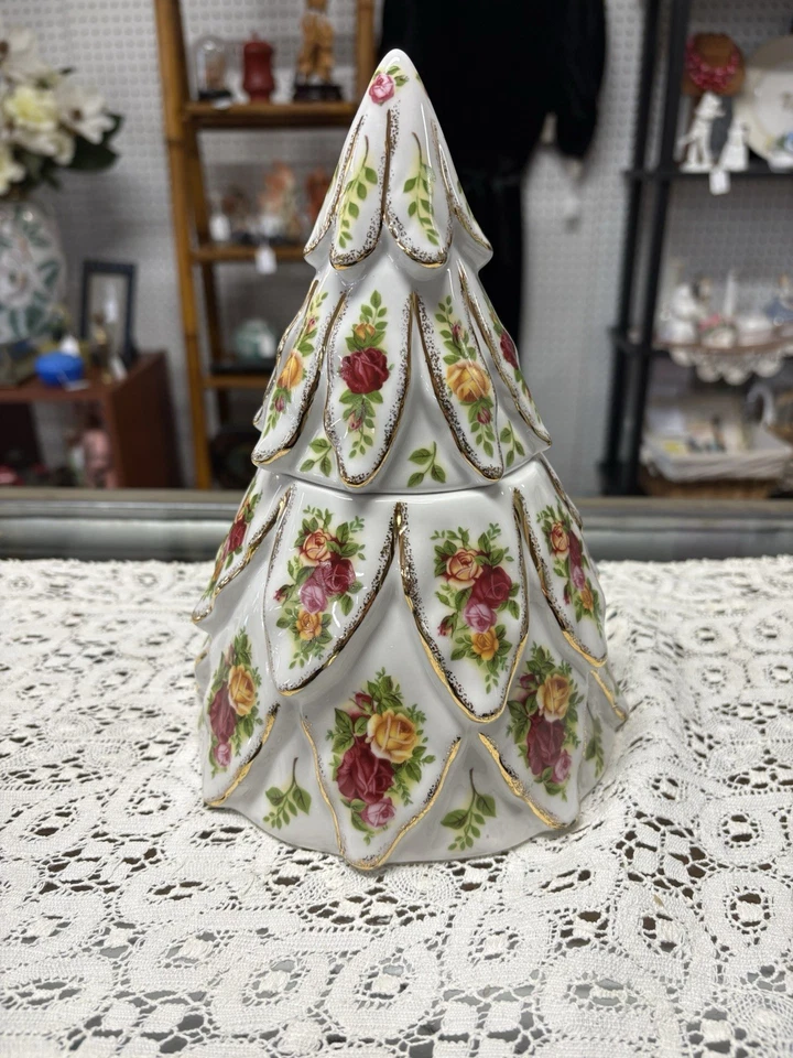 Royal Albert Bone China Cookie jar Christmas Tree shaped Old Country Roses NEW - Image 1 of 4