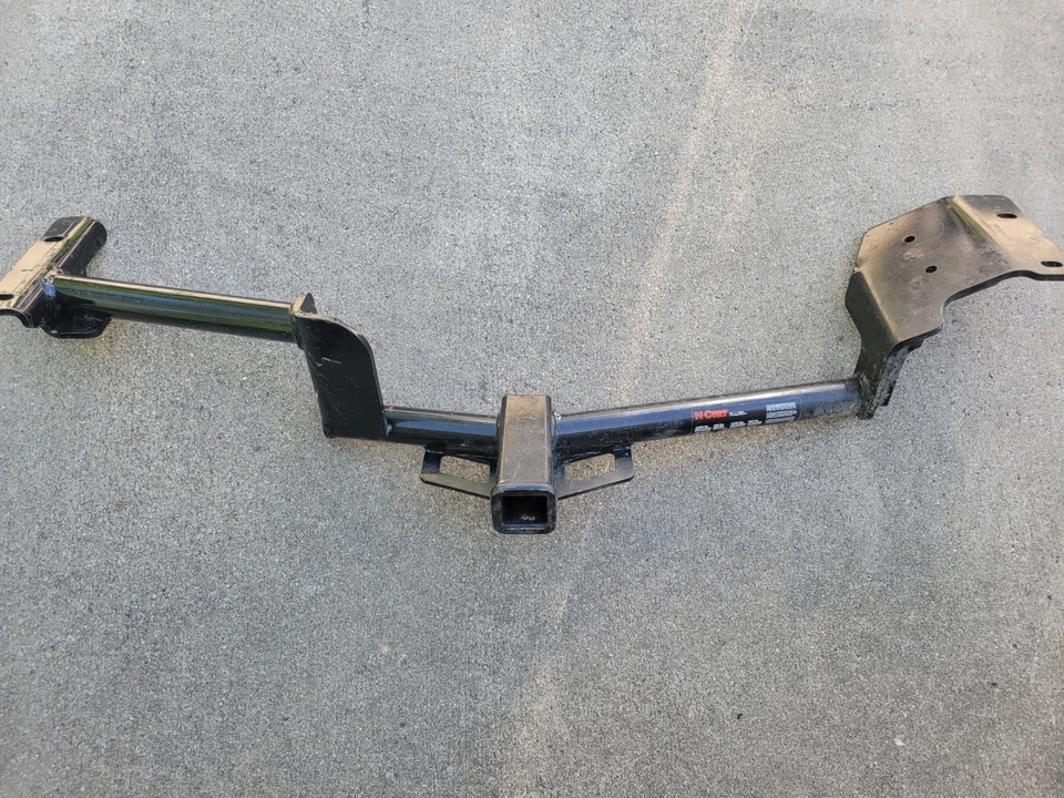 Curt 13110 Class 3 Receiver Hitch Ford Flex, MKT, many others, Like New! Save $ - Image 1 of 4
