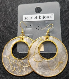 Scarlet Bijoux Earrings French Wire Drop Shell & Gold BOHO Statement NW0T - Picture 1 of 5