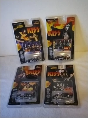 Juego de 4 coches fundidos a presión Kiss Johnny Lightning Foto 1 de 4