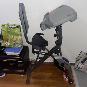 Exerpeutic ExerWorK 1000 Full Adjustable Desk Folding Exercise Bike Used LikeNew