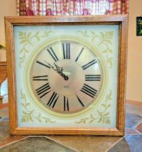 Vintage Wand Vanguard Studios Quarz Wanduhr, Design, 161/2" x161/2" - Bild 1 von 4
