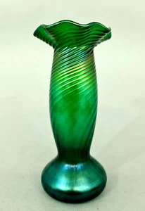 L0466 Jugendstil Vase, Kralik, Dunkelgrünes, petrolfarbenes Glas, um1900, H=21cm - Picture 1 of 7