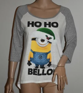 NWOT DESPICABLE ME MINION M HO HO HOLIDAY CHRISTMAS BASEBALL GRAY HI LOW TOP TEE - Picture 1 of 12