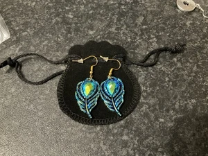 Handmade Gold Tone Hoop Drop Iridescent Peacock Feather Earrings - Picture 1 of 4